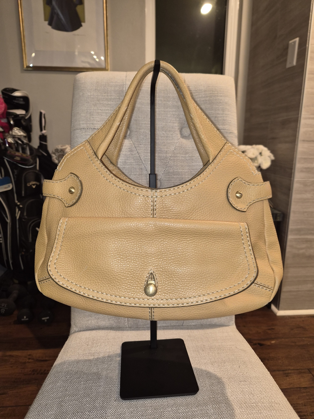 Tod's Camel Tan Pebbled Leather Hobo Shoulder Bag Front Flap Turn Lock